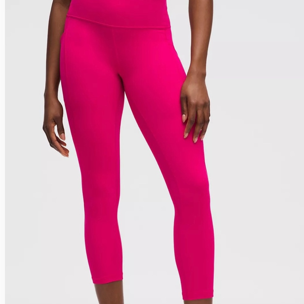 lululemon High-Rise Crop with Pockets 23"